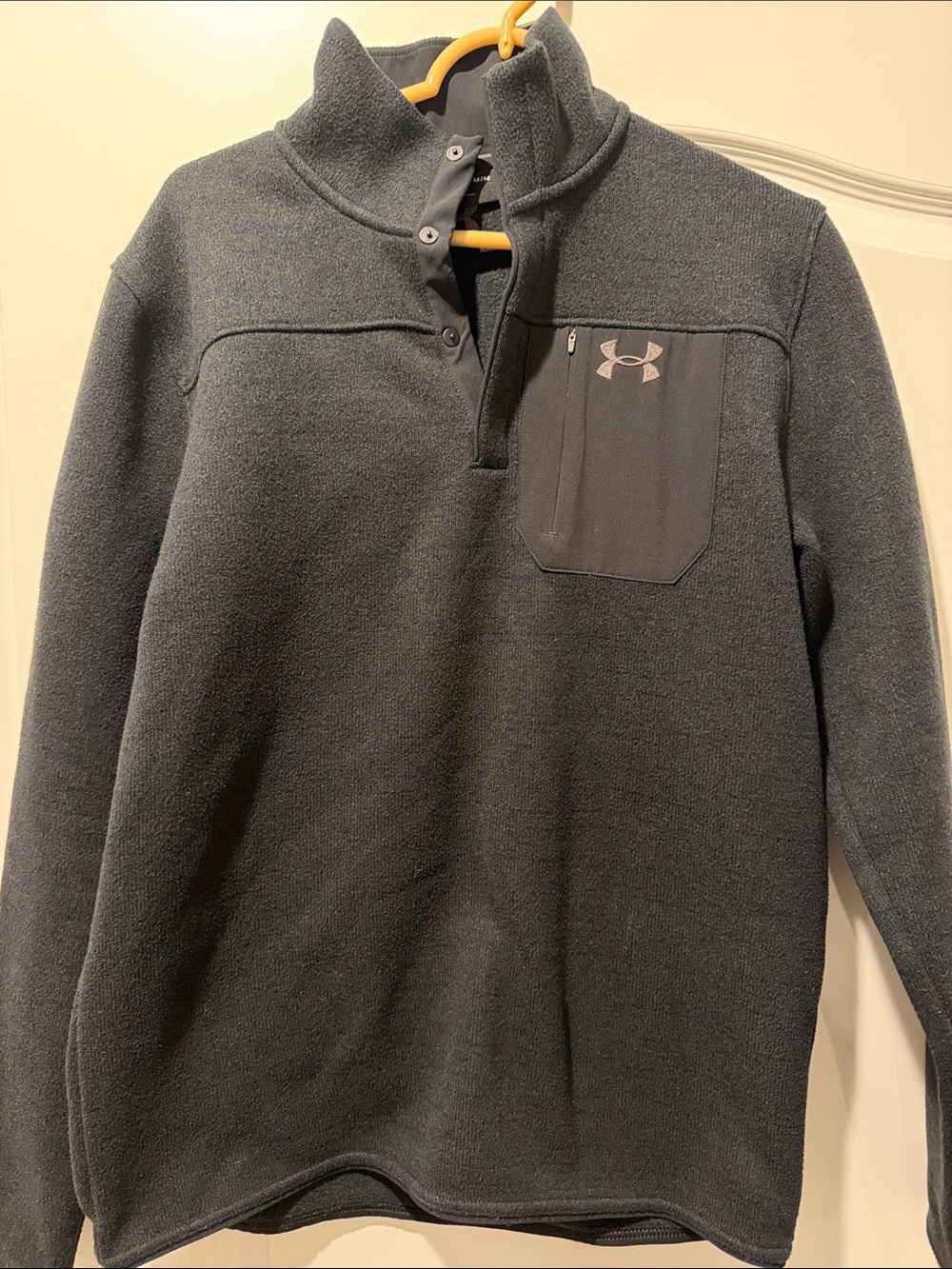 Under Armour Men's Black Quarter-zip Fleece Pullover